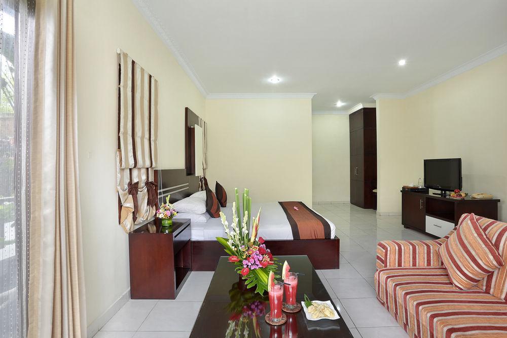 The Batu Belig Hotel & Spa Seminyak Exterior foto