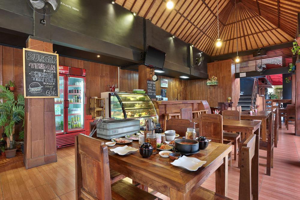 The Batu Belig Hotel & Spa Seminyak Exterior foto