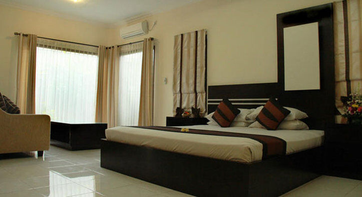 The Batu Belig Hotel & Spa Seminyak Exterior foto